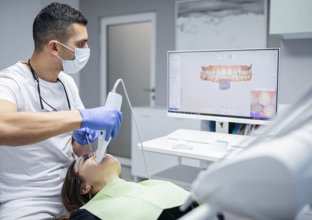 Curso de Gestión Clínica y Organización de la Consulta Dental